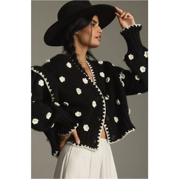 FARM Rio Sweaters - Anthropologie Farm Rio Flower Knit 3D Floral Cardigan Sweater Medium NEW